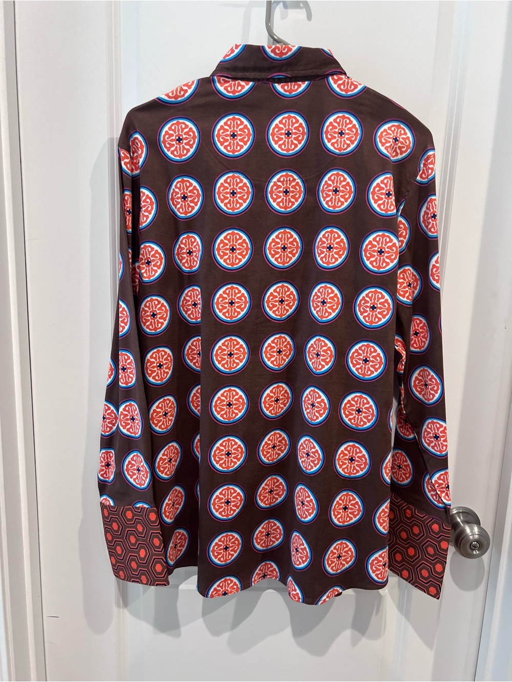Tizzie Brown Button-Down Shirt with Orange Medallion Print Size XL - Picture 13 of 16